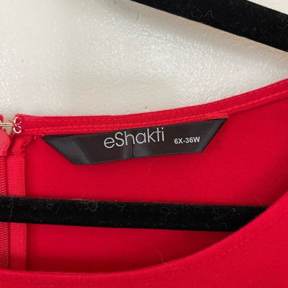 Eshakti size 6x red tunic with opening in front - Picture 2 of 3